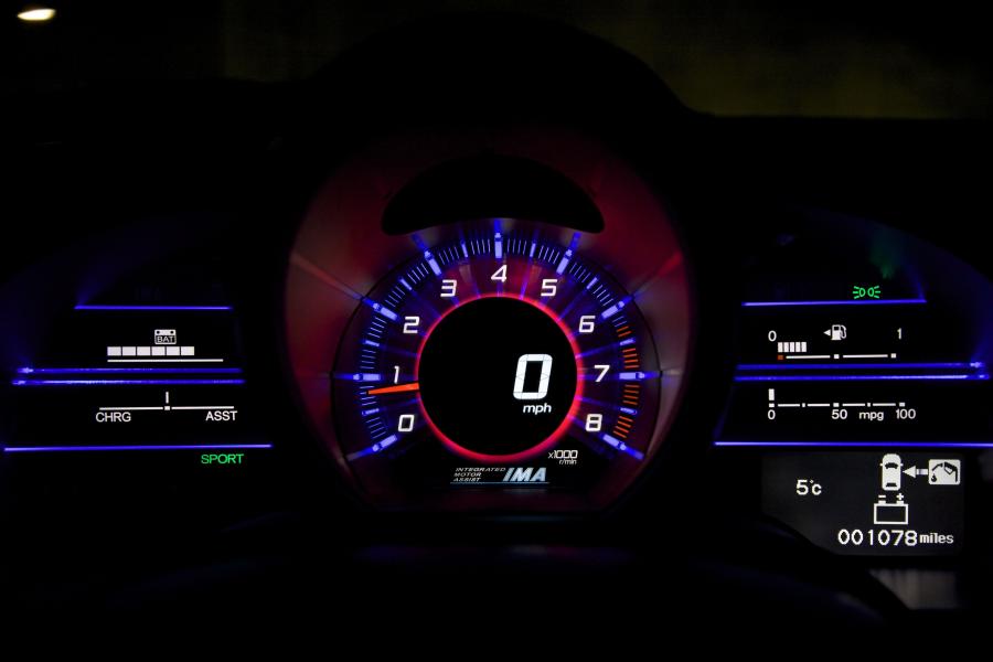  Honda CR-Z 2010 года  (UK) (фото 19 из 26)
